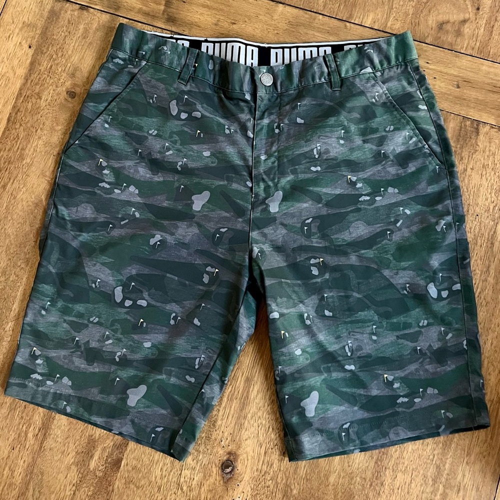 PUMA Mens Stretch Performance Flagstick Camo Golf Shorts Sz 36
